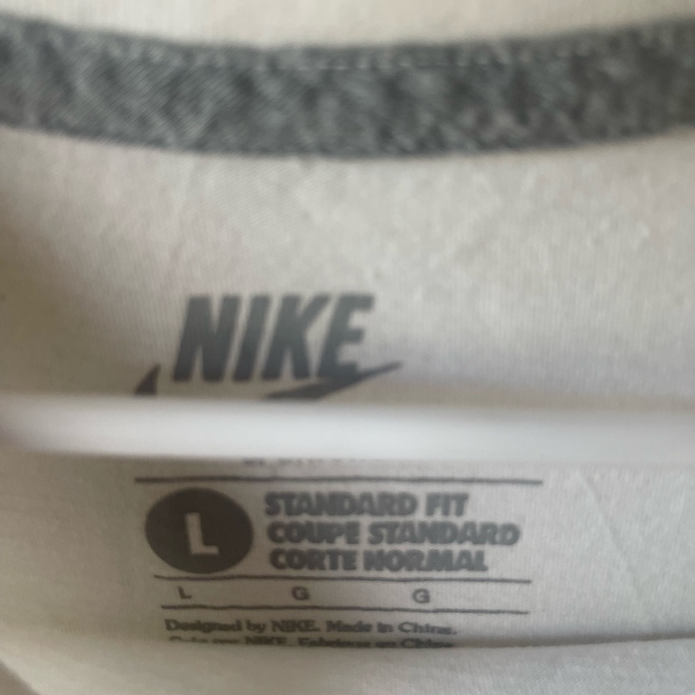Nike graphic tee